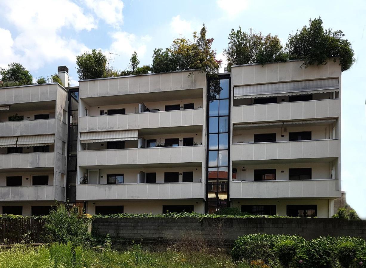 Nido Center II Apartment Бергамо Екстериор снимка